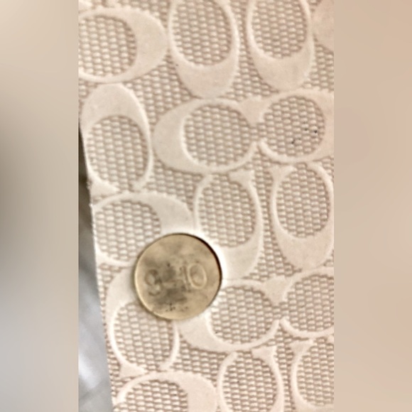 Coach Amel Signature C Black Tan Thong Sandals Bow Flip Flops - Picture 6 of 7